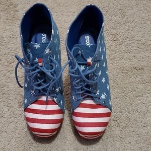 Multi color chunk heel bootie